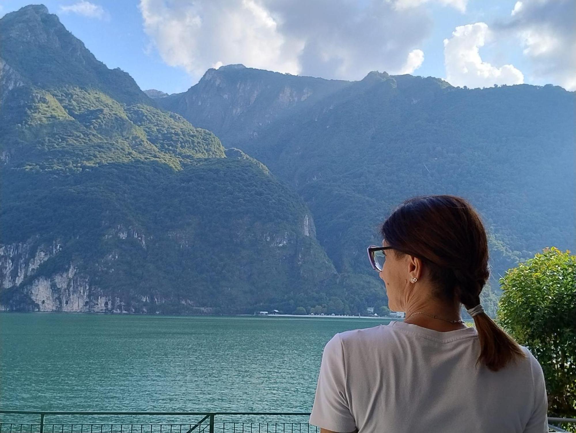 Lake Como Casa La Rosa Abbadia Lariana Buitenkant foto